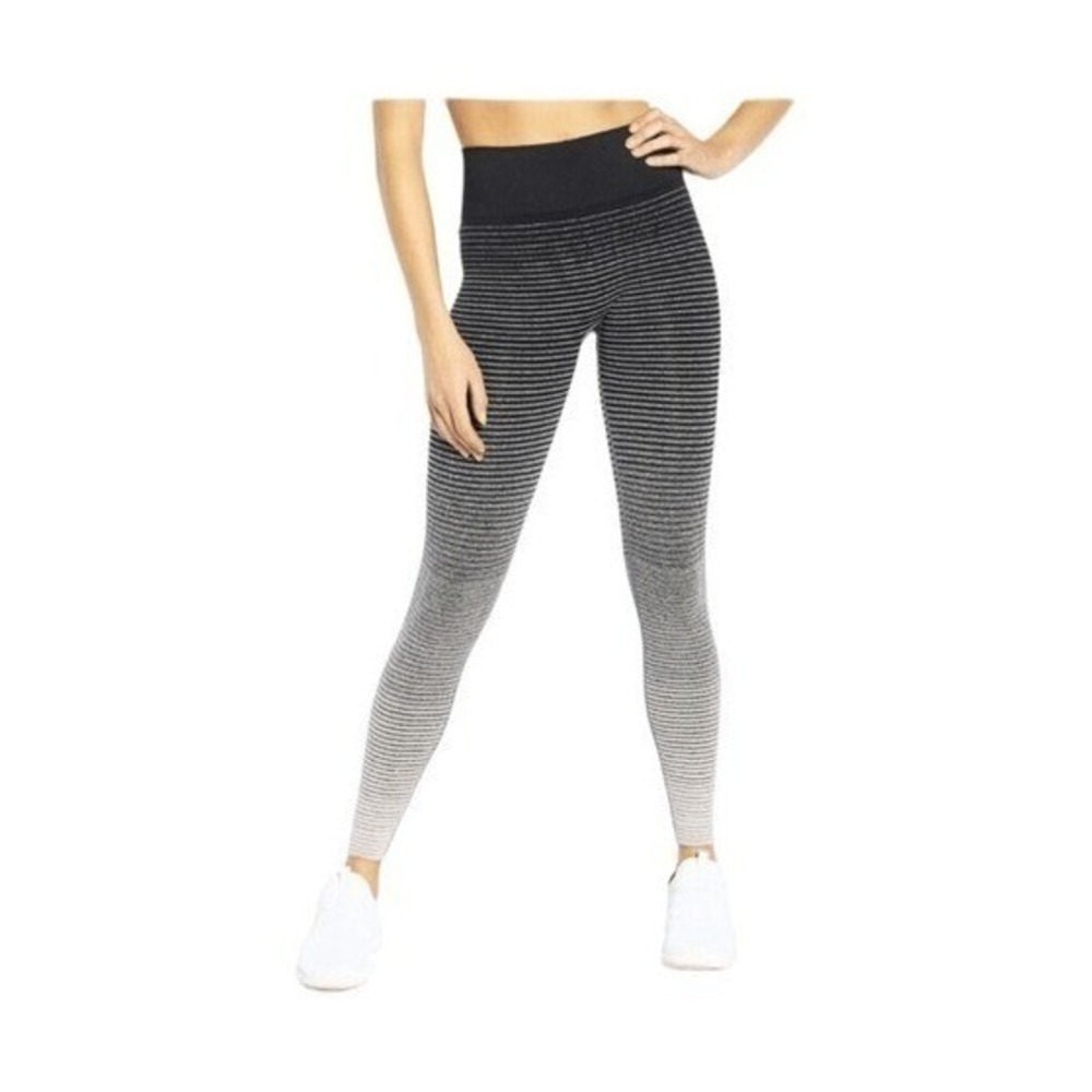 Marika‎ Seamless Dip Dye Yoga Leggings Black Gray White Striped Knit L